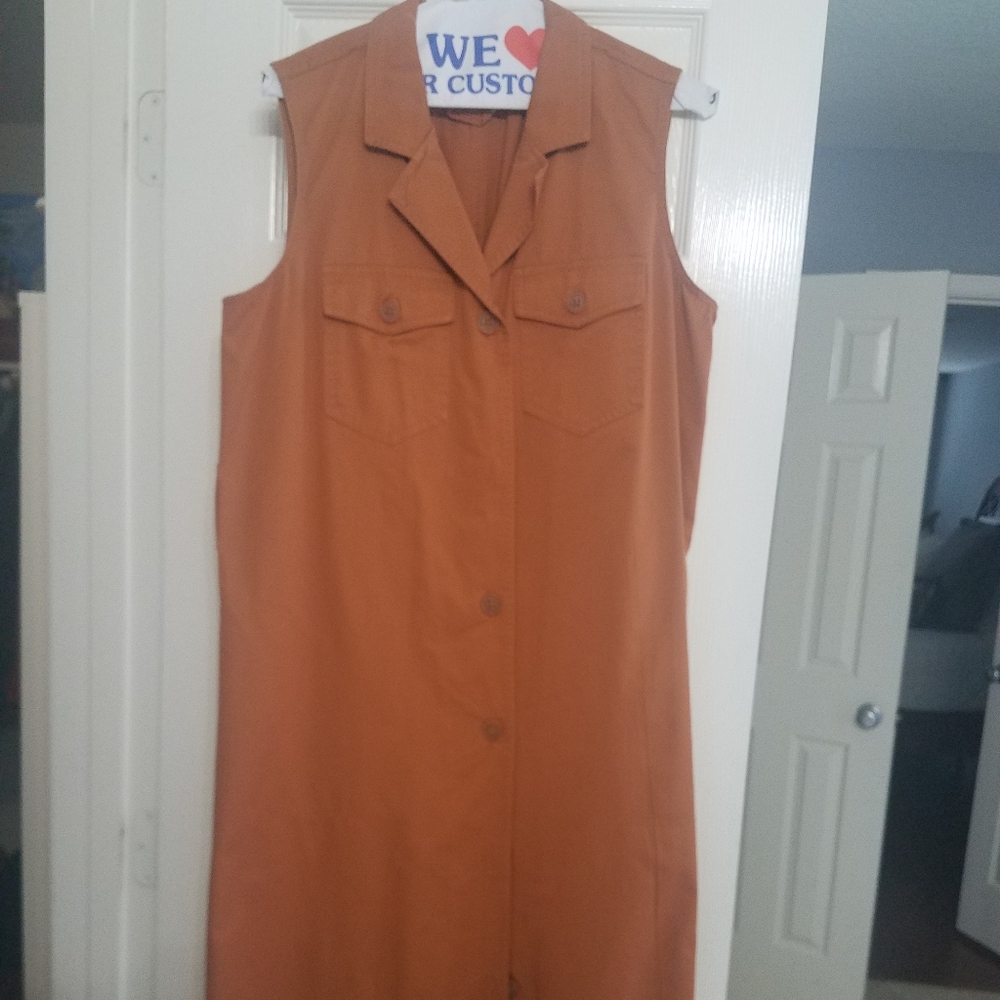 Dress - Picture 2 of 5